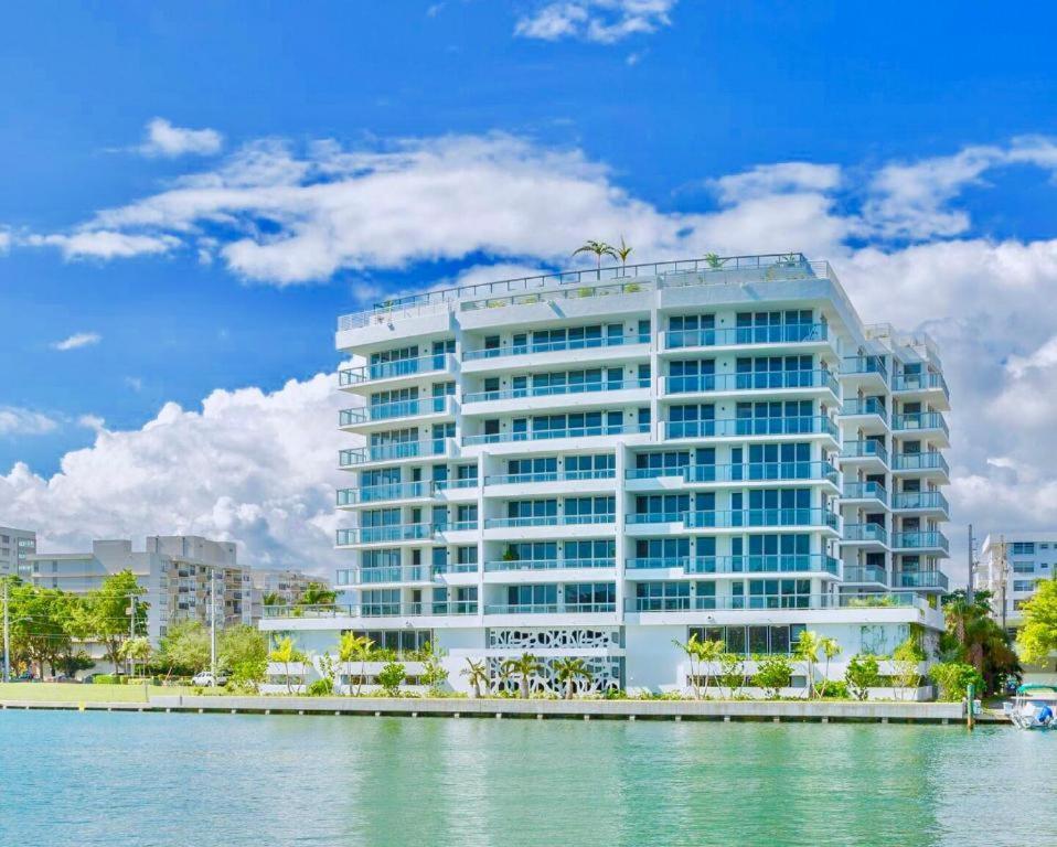 Ivory On The Bay Apartamento Miami Beach Exterior foto